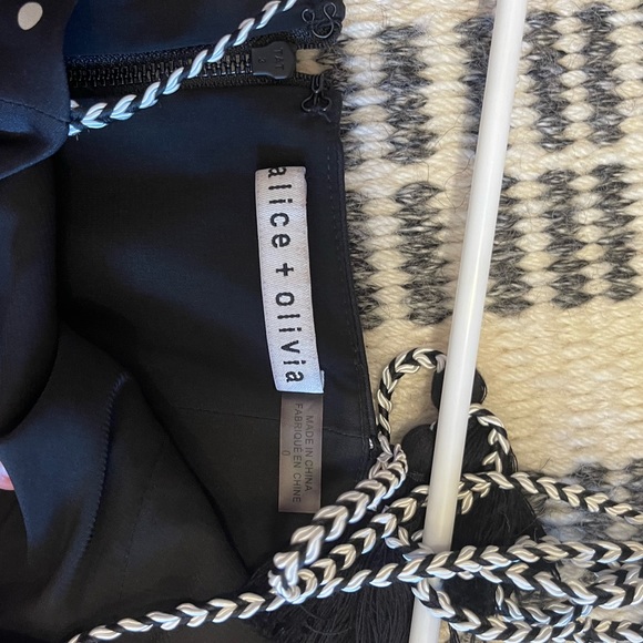 Alice and Olivia Glinda polka-dot romper size 0 - Picture 6 of 6